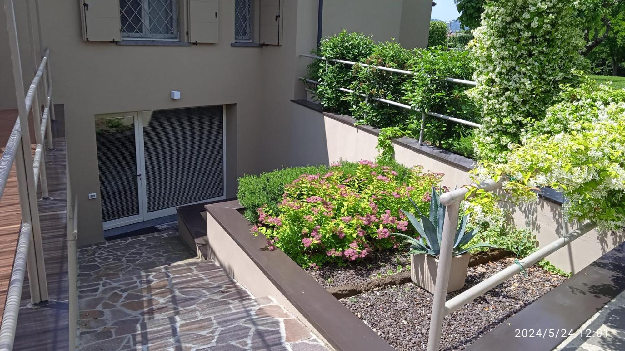 Appartamento Seminterrato Villa Sveva Franciacorta Ome Экстерьер фото